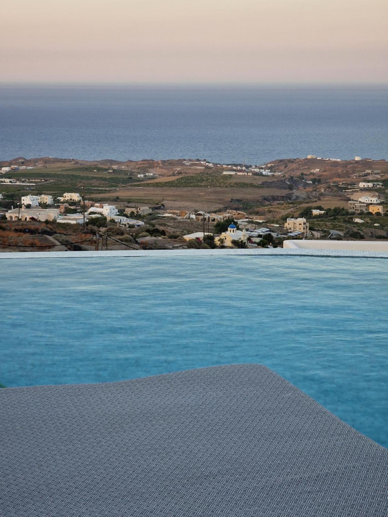 Cuore Santo Suites Fíra Kültér fotó