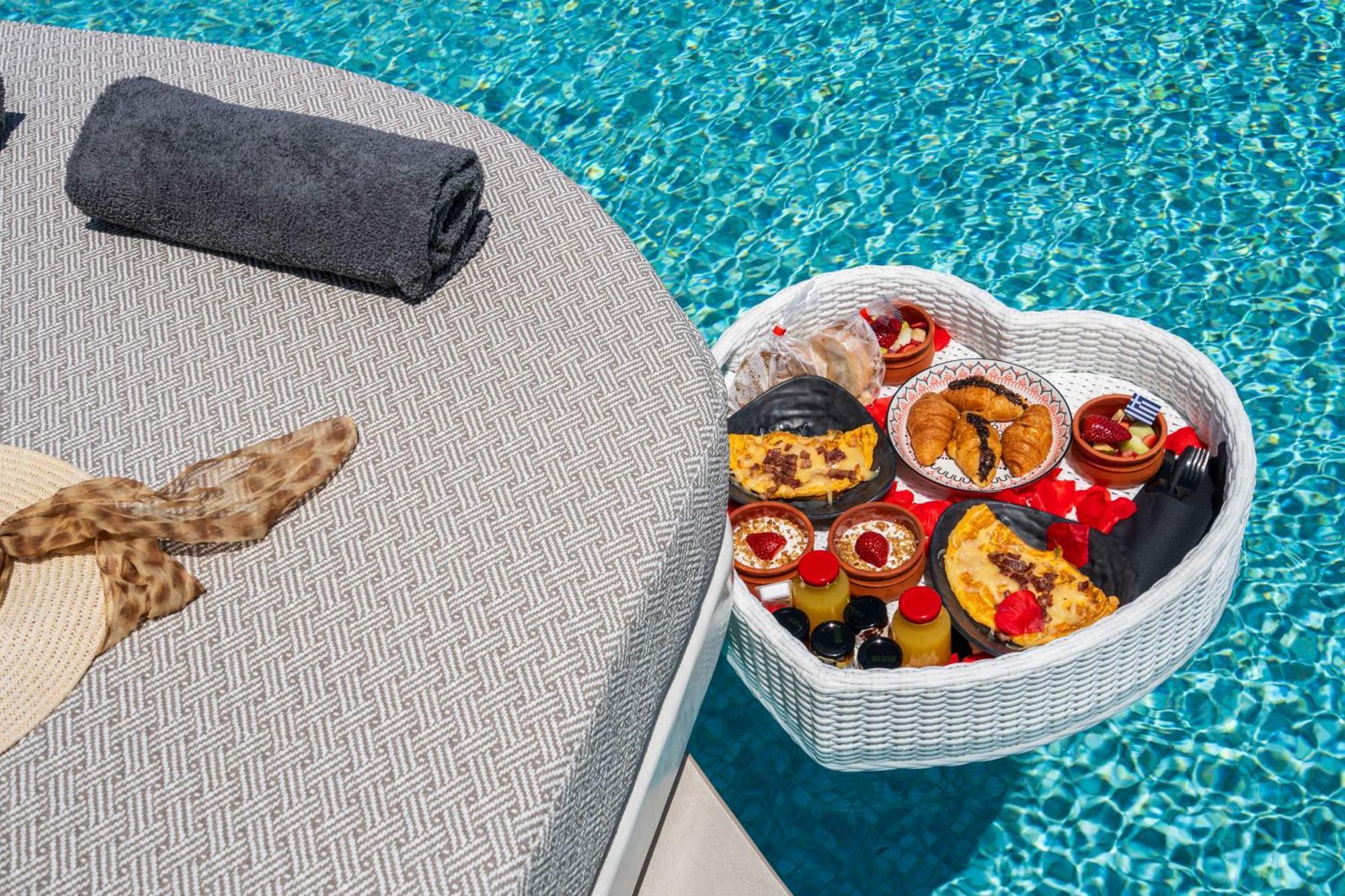 Cuore Santo Suites Fíra Kültér fotó